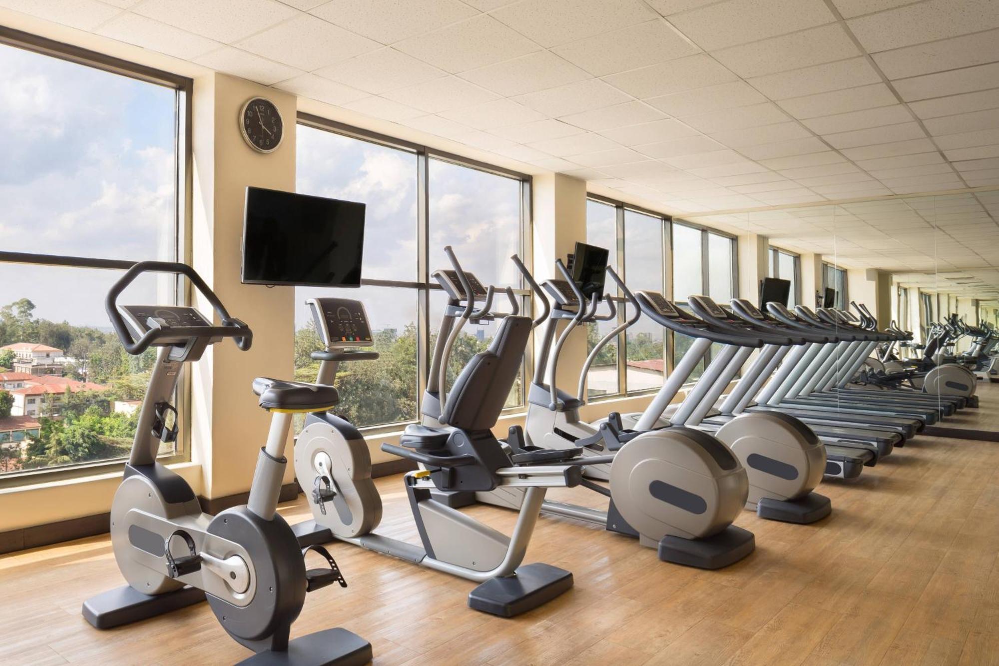 Four Points By Sheraton Nairobi Hurlingham Extérieur photo