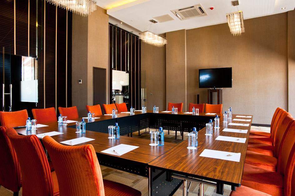 Four Points By Sheraton Nairobi Hurlingham Extérieur photo