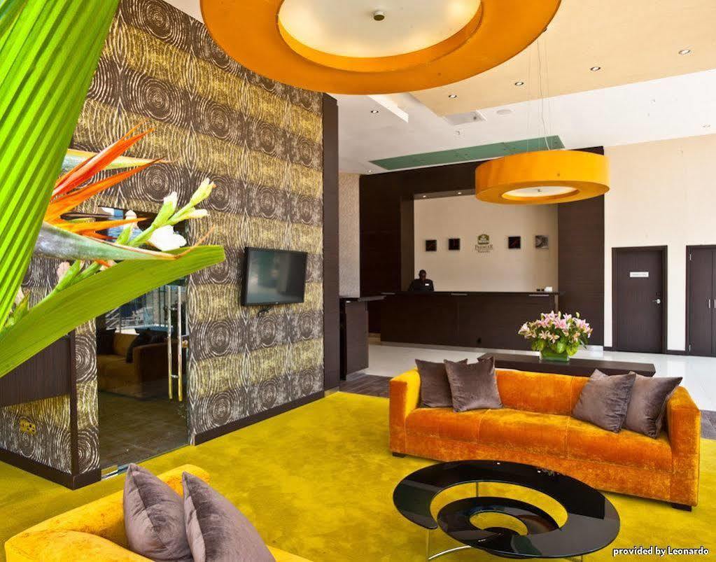 Four Points By Sheraton Nairobi Hurlingham Extérieur photo