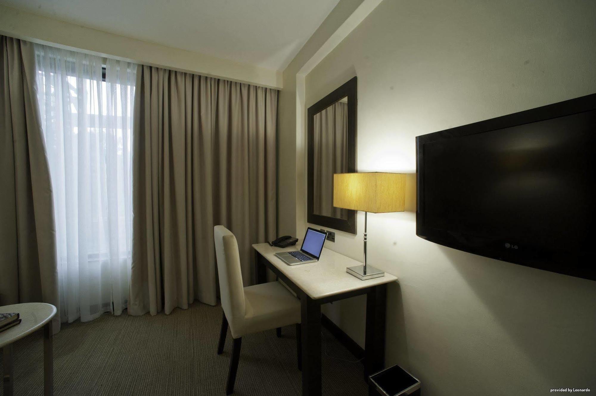 Four Points By Sheraton Nairobi Hurlingham Chambre photo