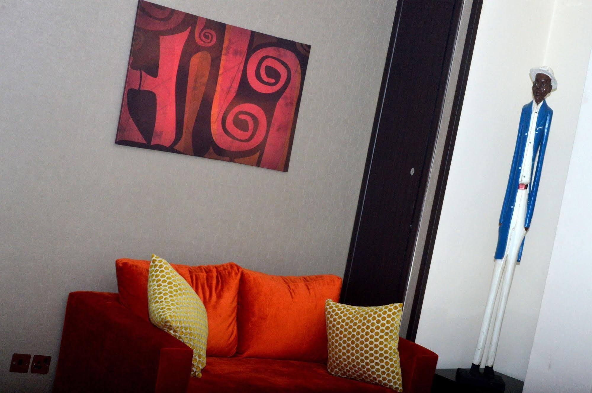 Four Points By Sheraton Nairobi Hurlingham Extérieur photo