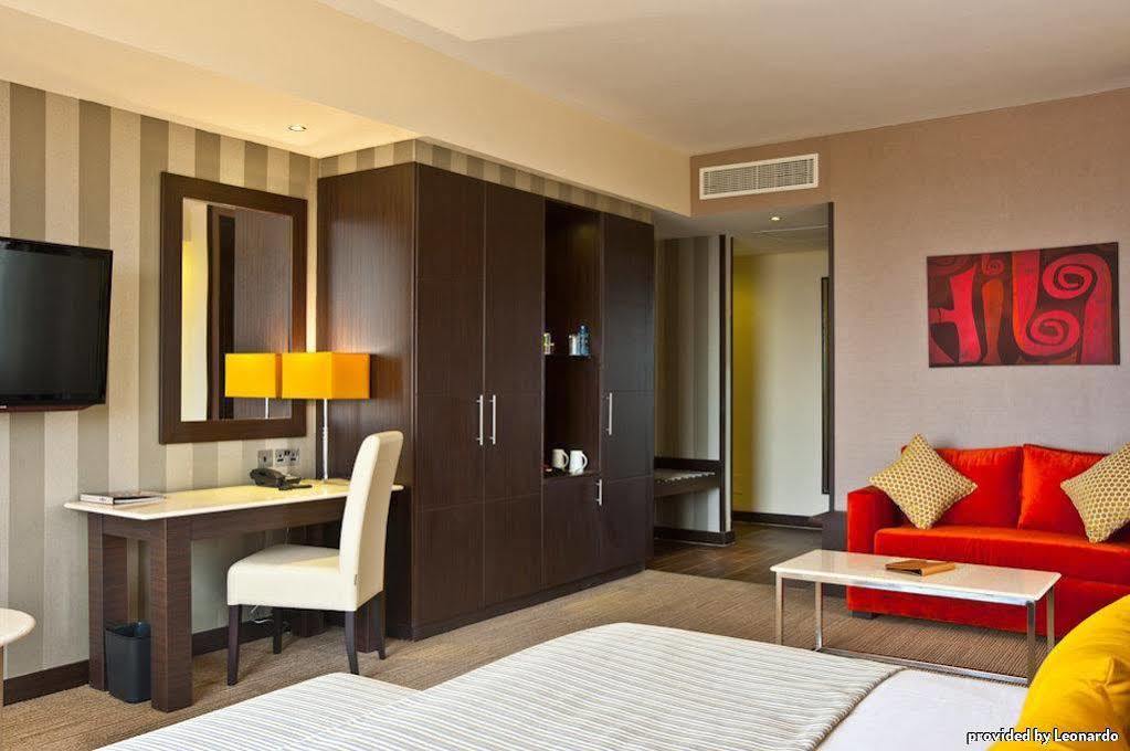 Four Points By Sheraton Nairobi Hurlingham Extérieur photo