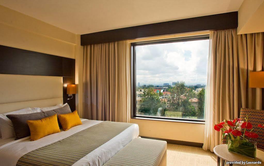 Four Points By Sheraton Nairobi Hurlingham Extérieur photo